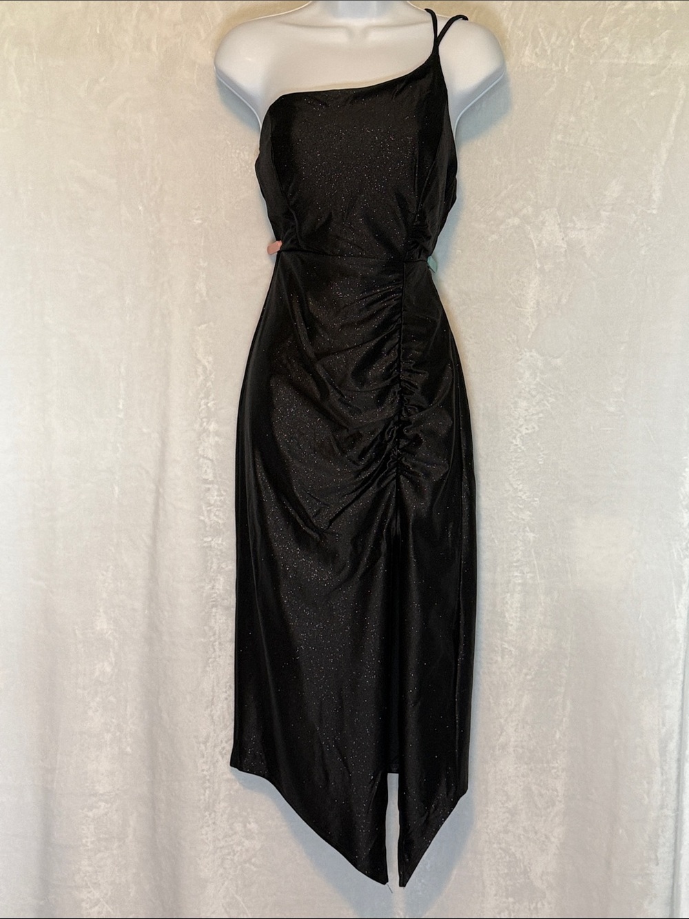 Elegant One-Shoulder Black Asymmetrical Dress